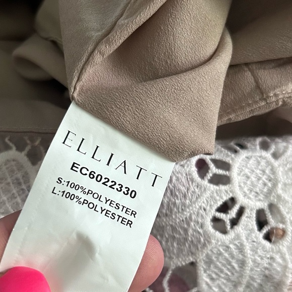 Elliatt Adelynn Lace Embroidered Floral Strapless Midi Dress Sz S - Picture 12 of 12